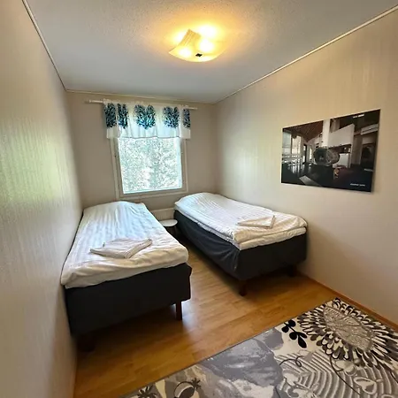 Jaeaeskaen Loma Ratatie 3 Asunto 7,