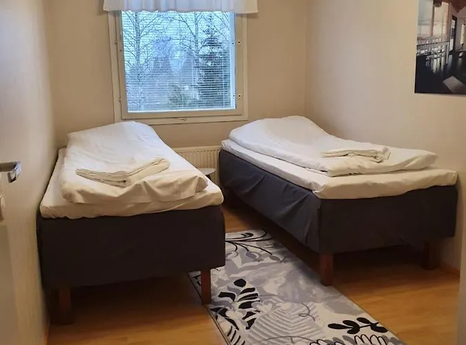 Jaeaeskaen Loma Ratatie 3 Asunto 7, 公寓