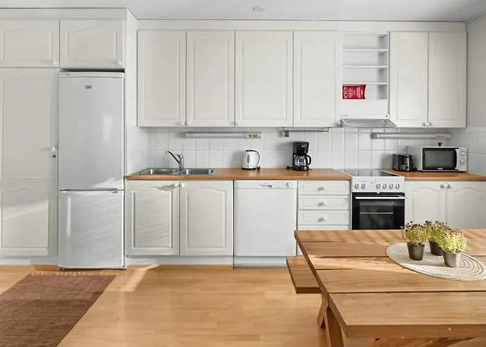 アパート Jaeaeskaen Loma Ratatie 3 Asunto 7, カウハバ