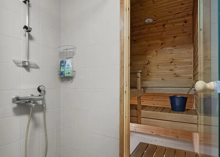 アパート Jaeaeskaen Loma Ratatie 3 Asunto 7, カウハバ